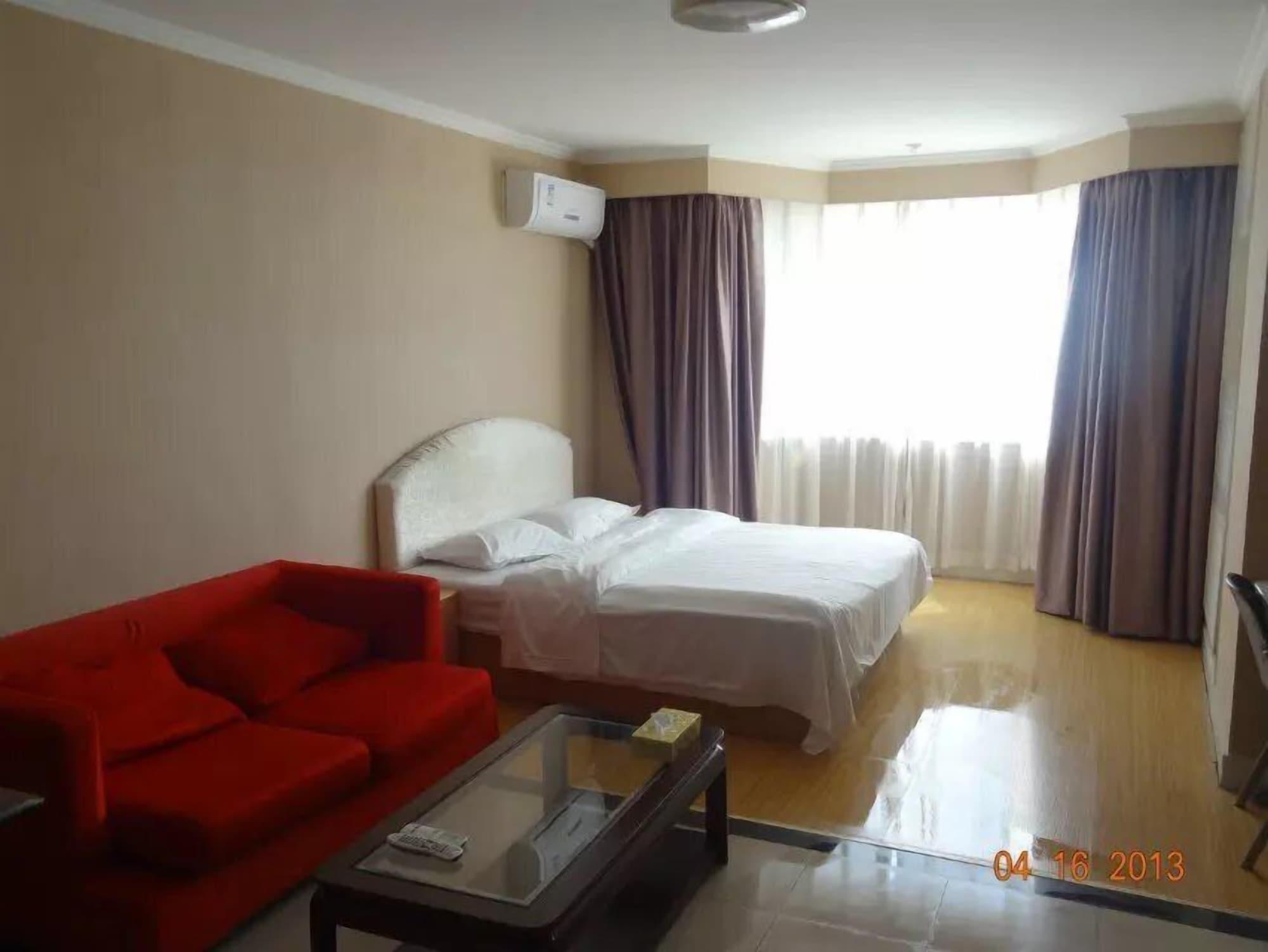Sentury Aparthotel 3*