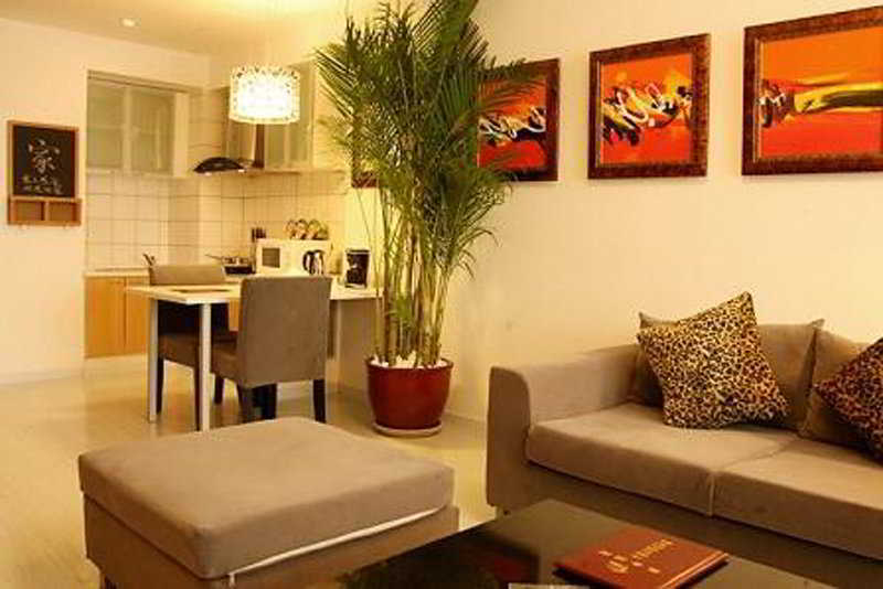 Sentury Aparthotel 3*